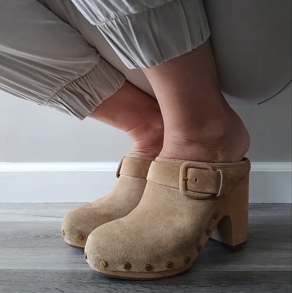 Veronica Beard Women Suede Dacey Clog - Picture 3 of 12